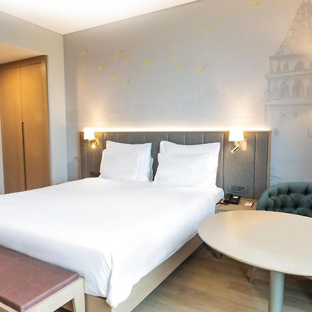 Radisson Hotel Istanbul Harbiye Habitación foto